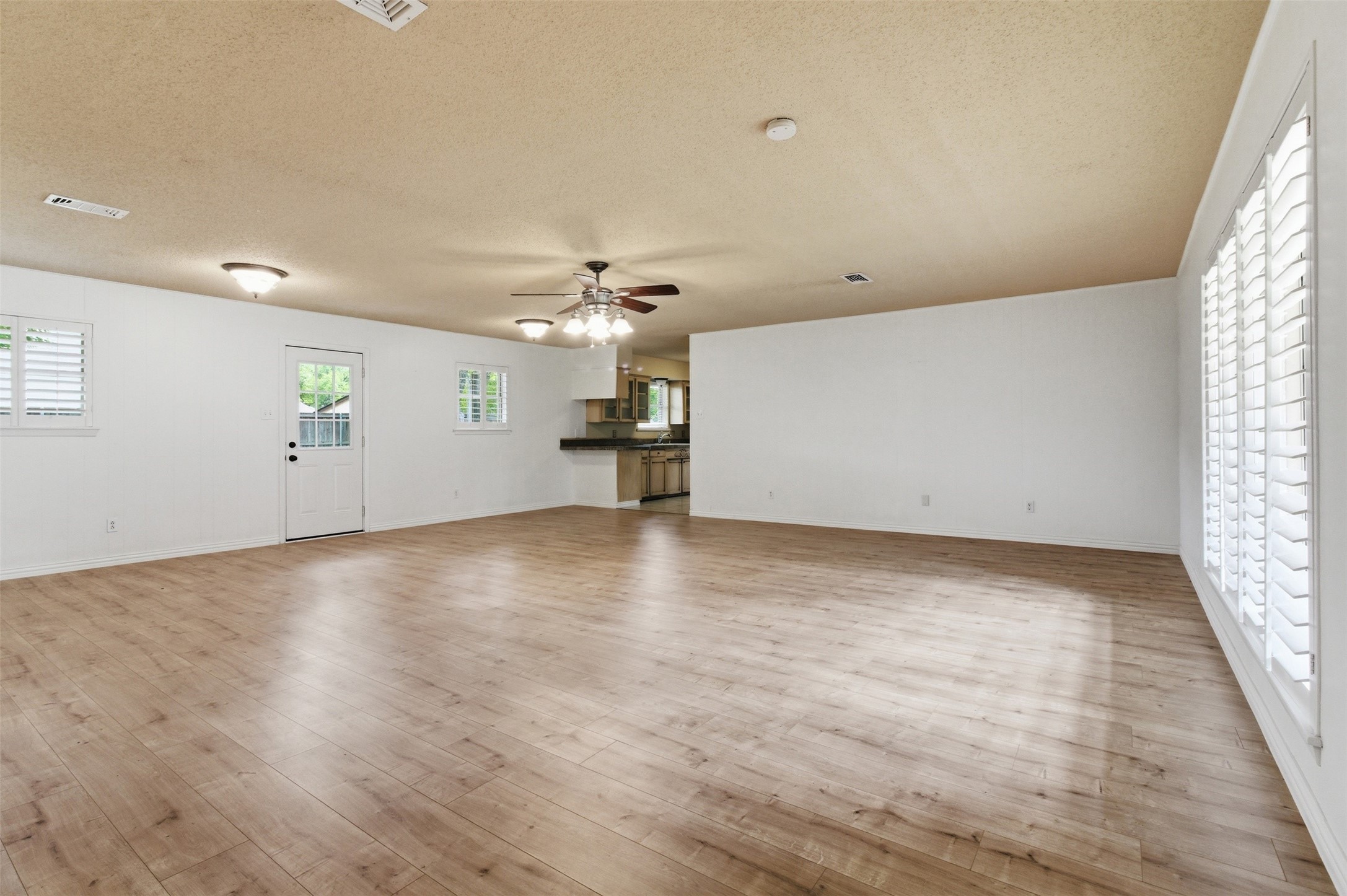 1505 Oak Glen Court Arlington TX 76012