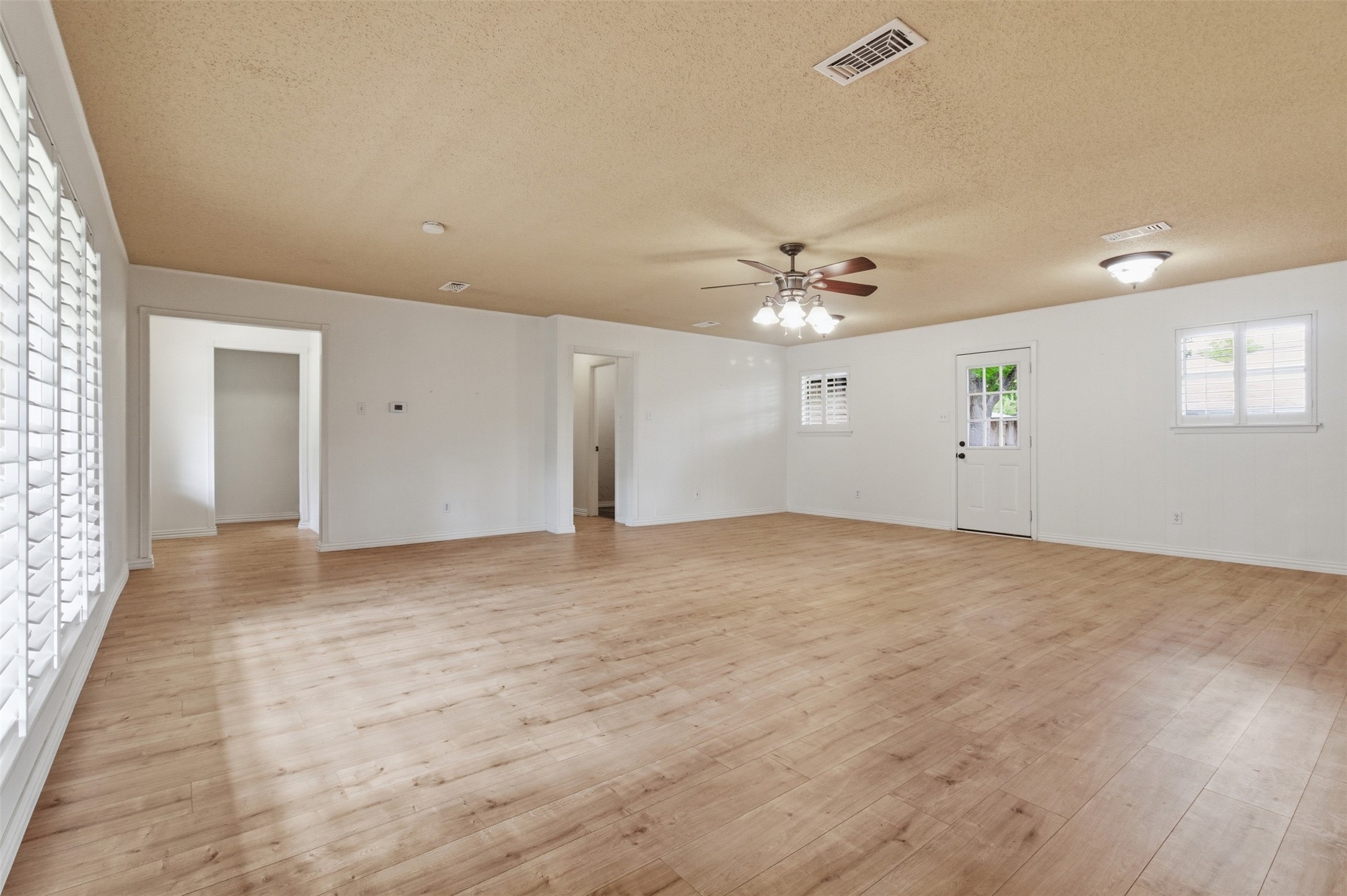 1505 Oak Glen Court Arlington TX 76012