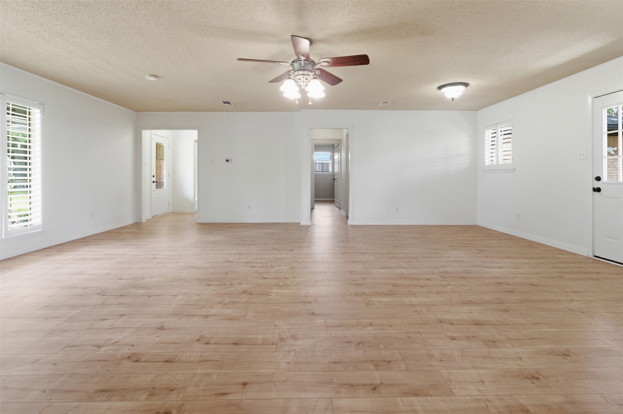 1505 Oak Glen Court Arlington TX 76012