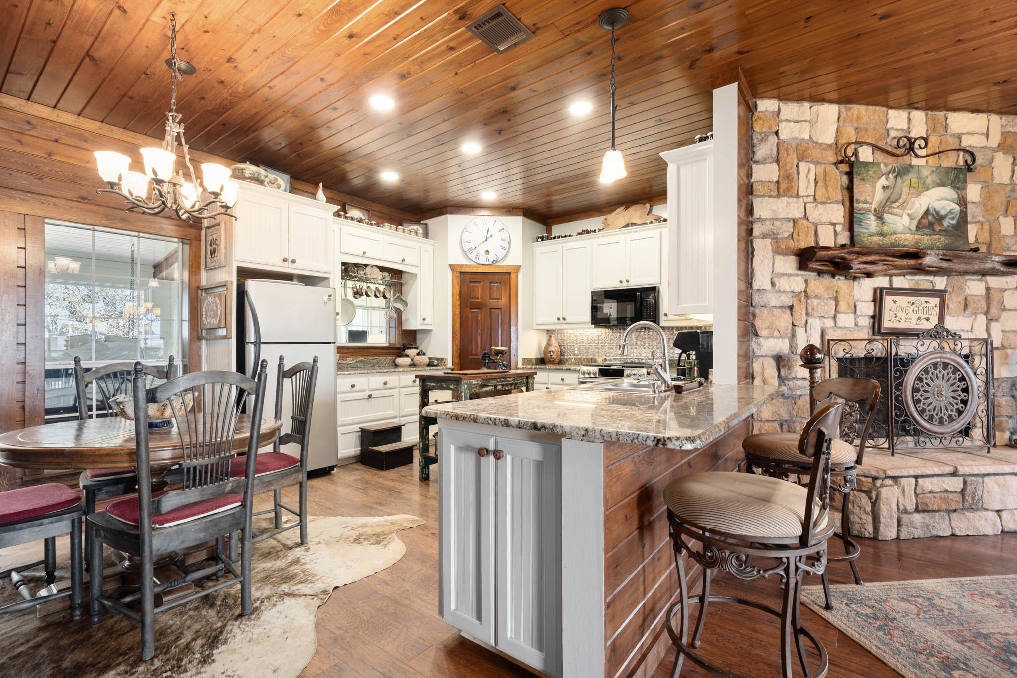 1642 County Road 234 Hico TX 76457