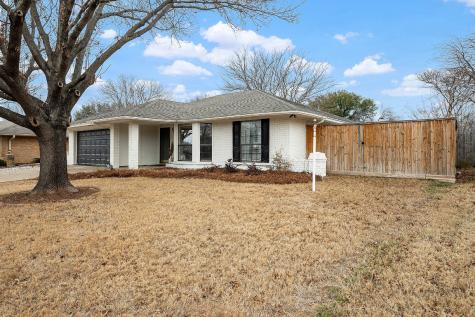 6821 Stillmeadows Circle N North Richland Hills TX 76182