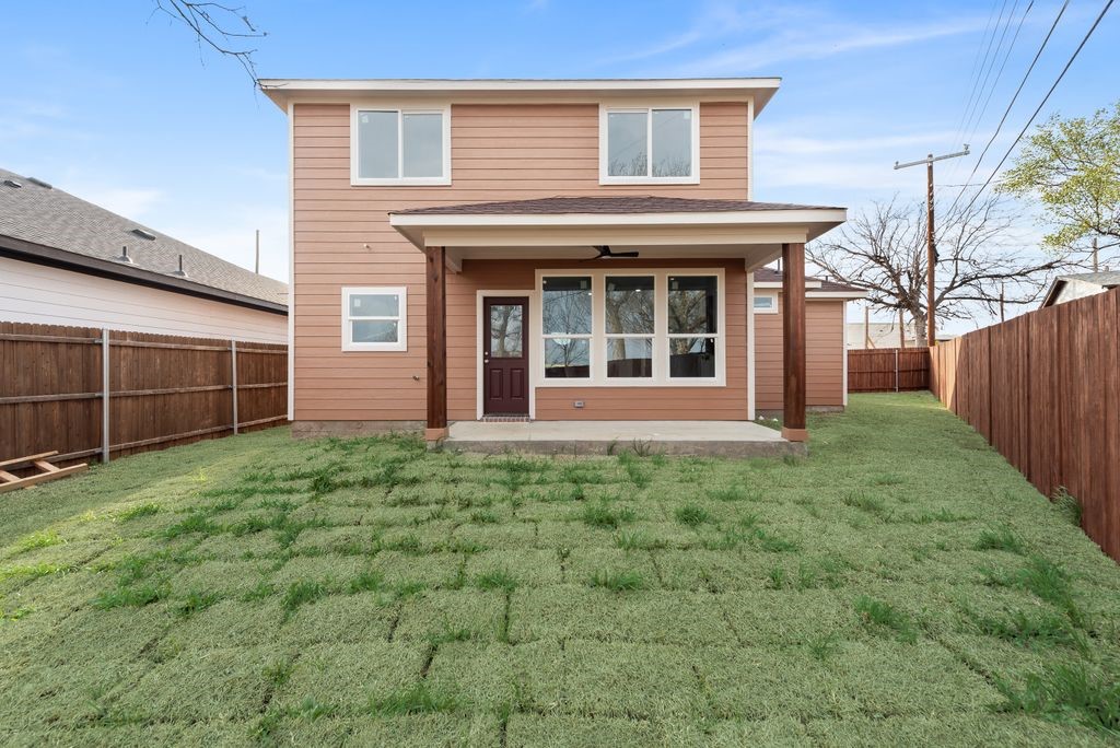 713 Exeter Street Fort Worth TX 76104