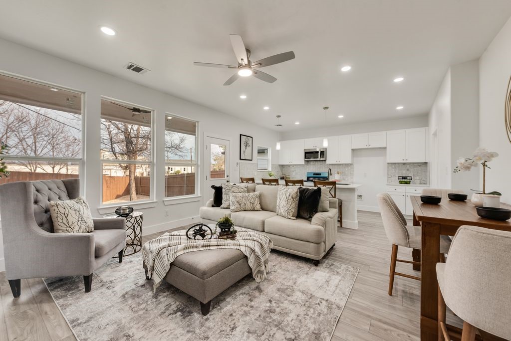 713 Exeter Street Fort Worth TX 76104