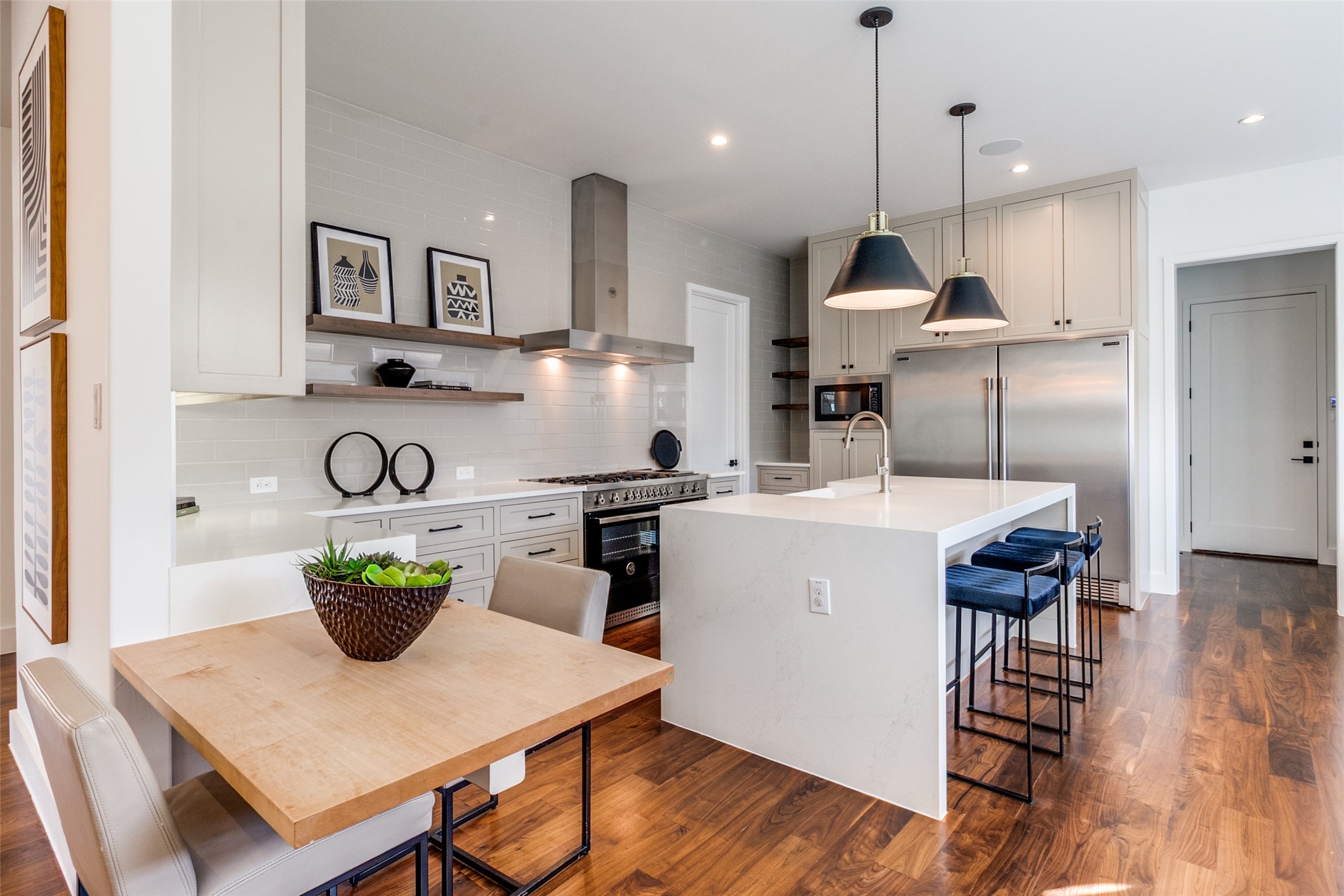 3803 Emil Court Dallas TX 75209