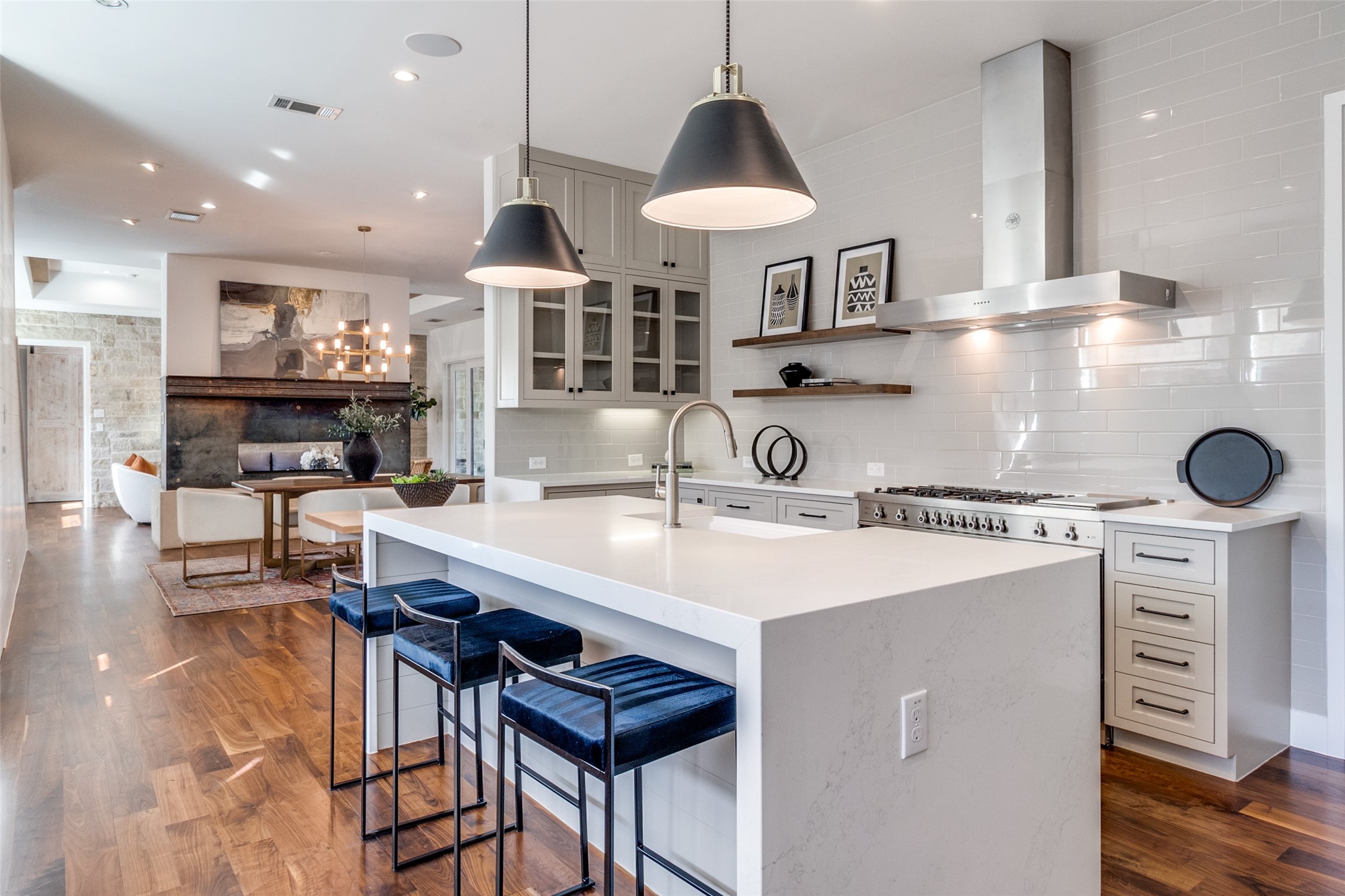 3803 Emil Court Dallas TX 75209