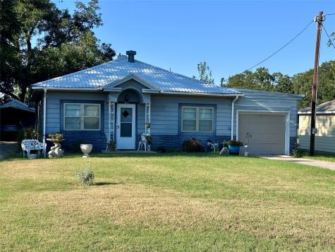 404 W Pioneer Street Rising Star TX 76471
