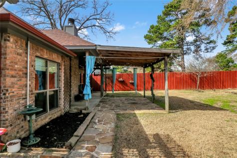15062 County Road 1103 Flint TX 75762