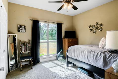15062 County Road 1103 Flint TX 75762