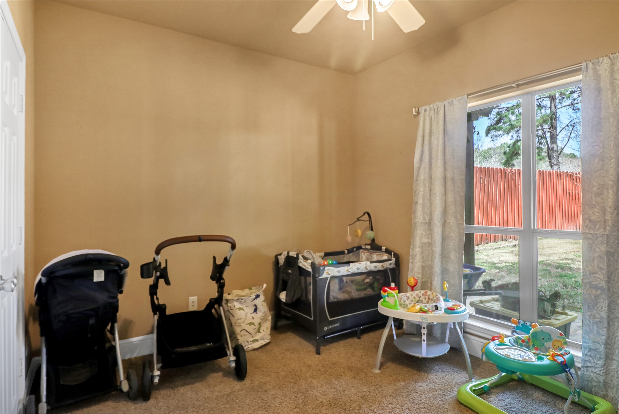 15062 County Road 1103 Flint TX 75762
