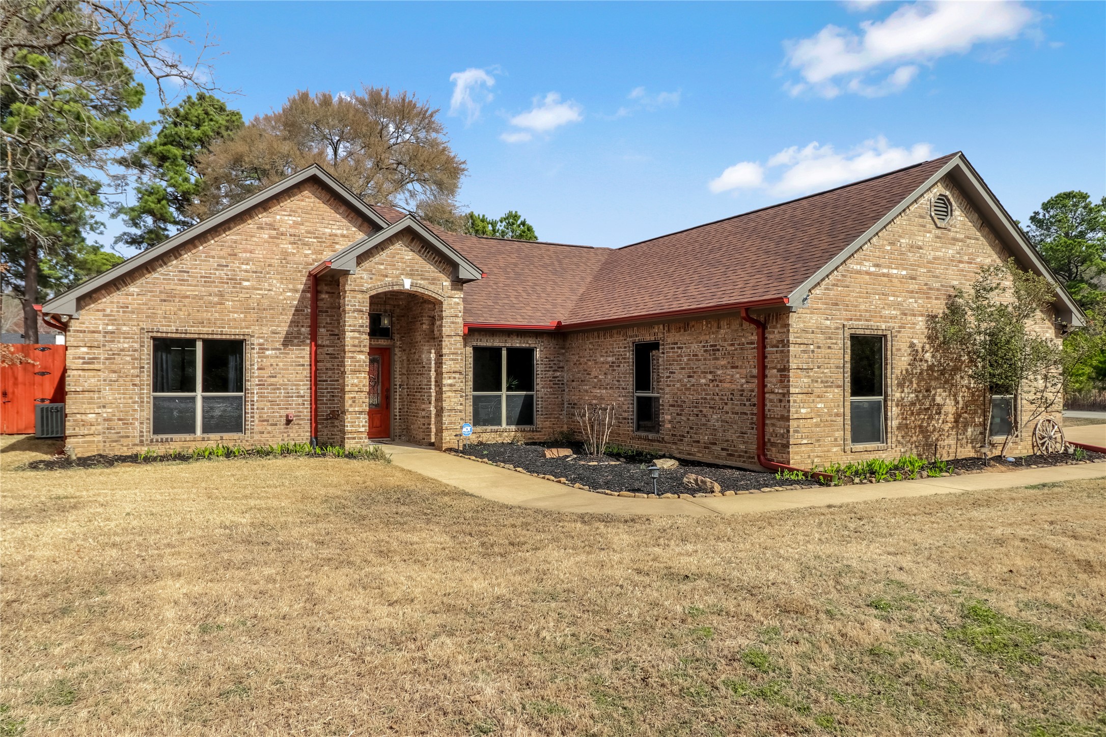 15062 County Road 1103 Flint TX 75762