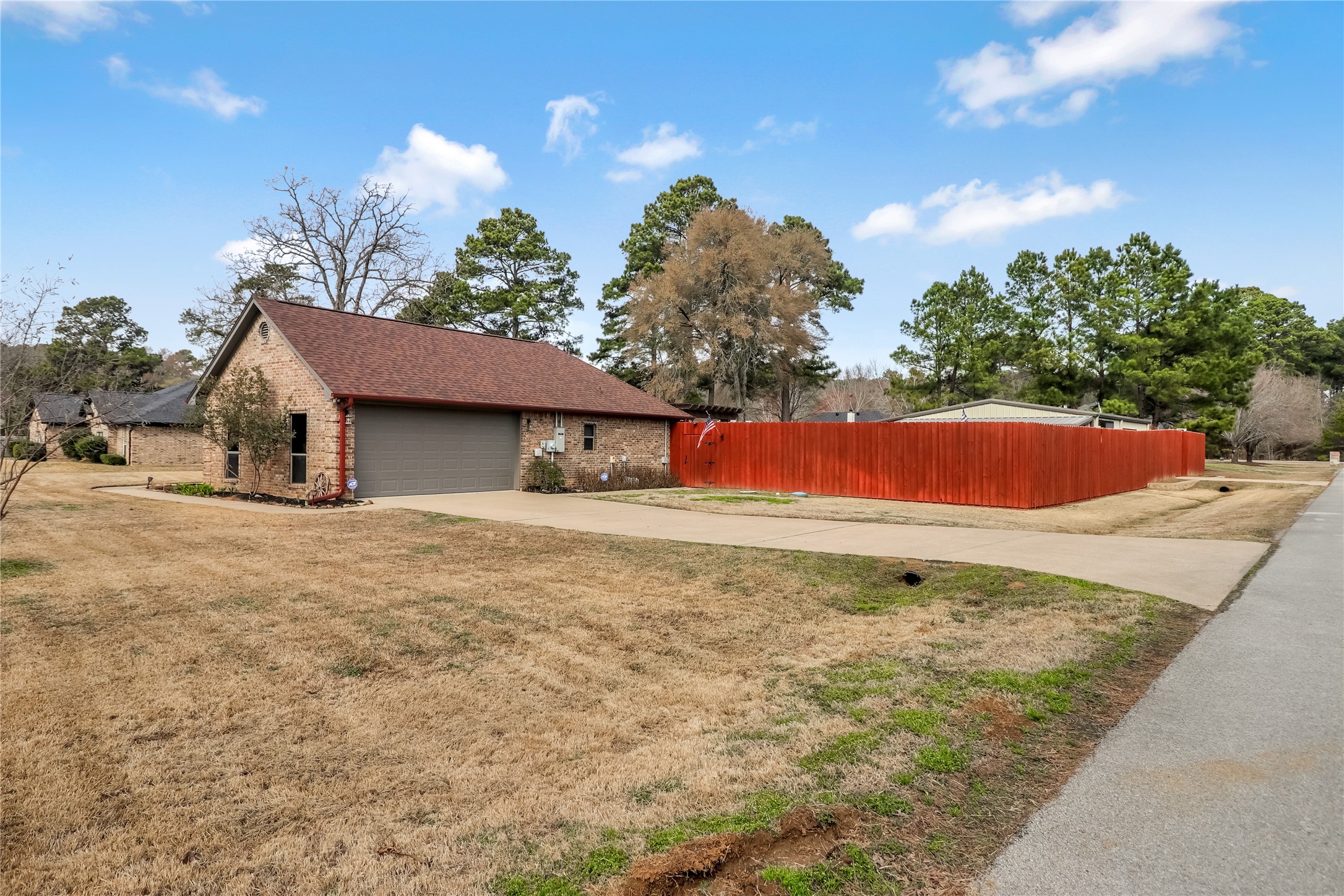 15062 County Road 1103 Flint TX 75762