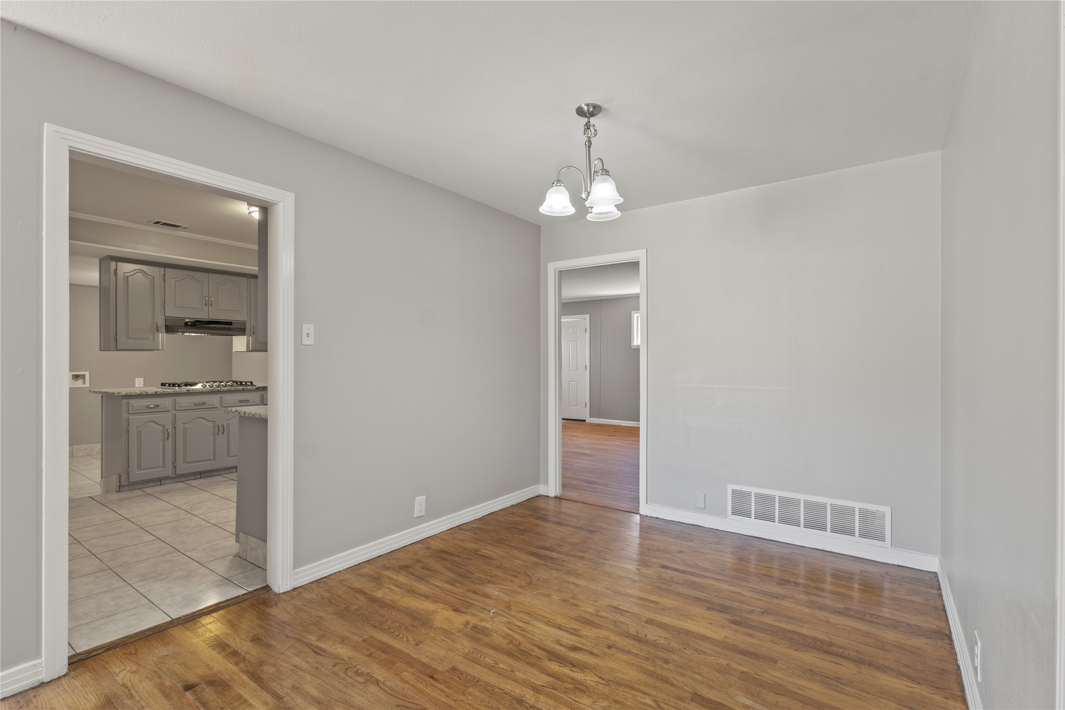 1602 Glen Avenue Dallas TX 75216