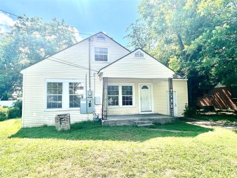 4022 Roberts Street Greenville TX 75401