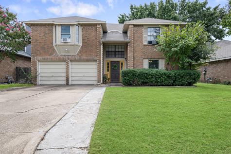2877 Fenwick Street Grand Prairie TX 75052