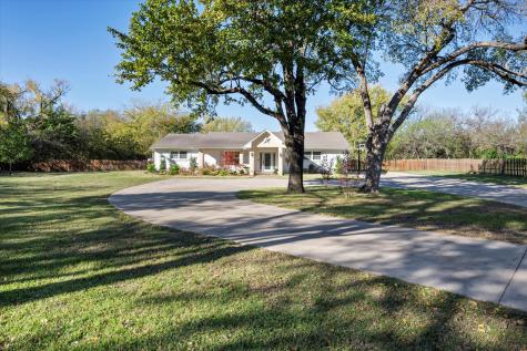 5304 Hidden Oaks Lane Arlington TX 76017