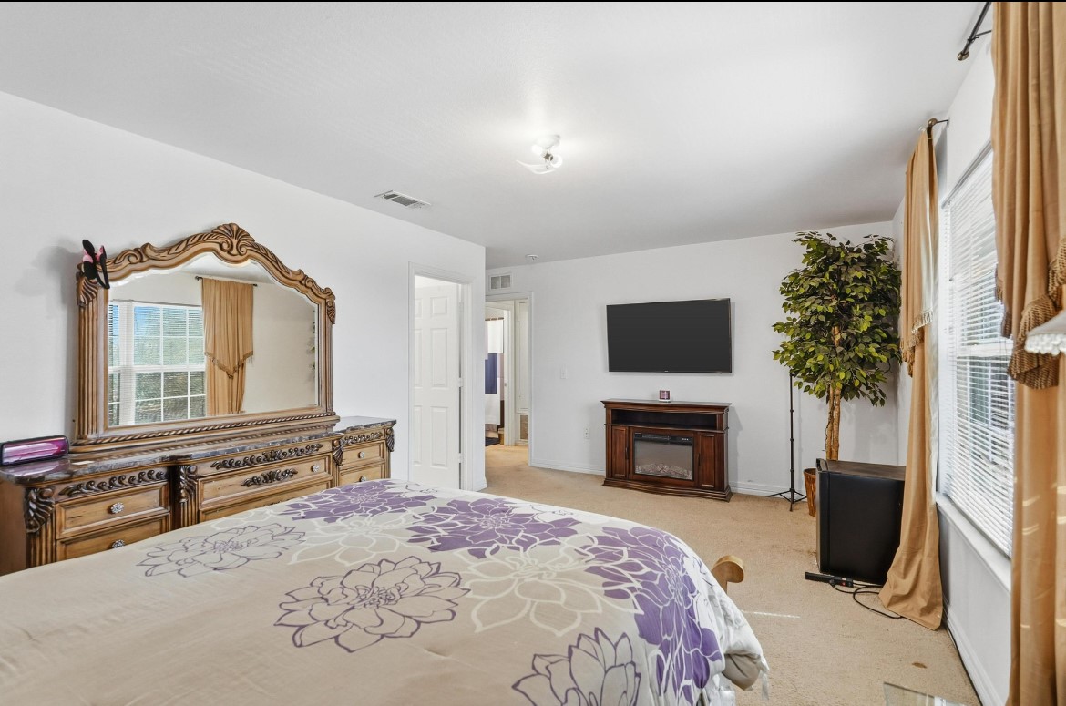 2209 Upcreek Court Dallas TX 75253