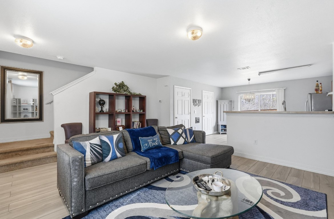 2209 Upcreek Court Dallas TX 75253