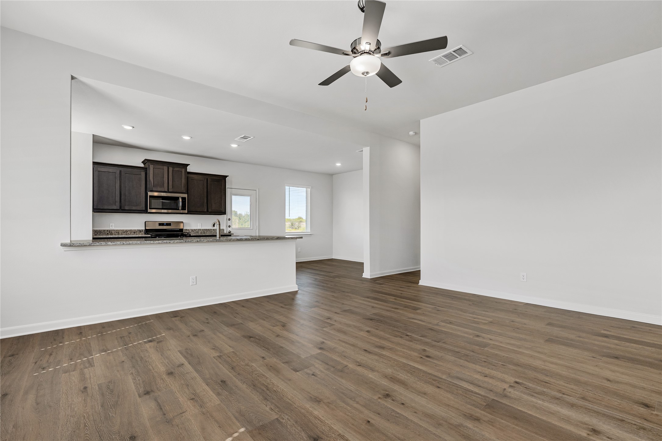 1125 Tempe Lane Fort Worth TX 76108