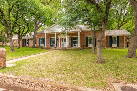 509 Havenwood Lane N Fort Worth TX 76112