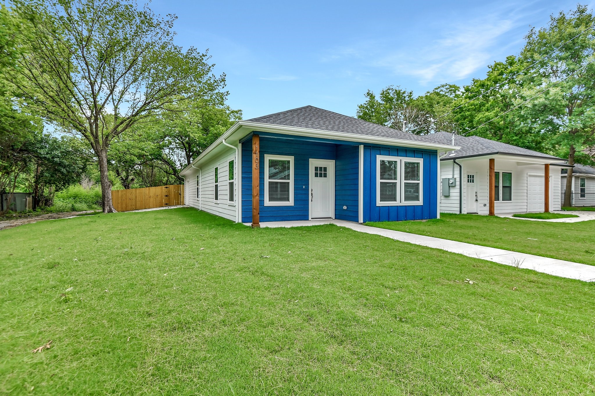 1103 S Montgomery Street Sherman TX 75090