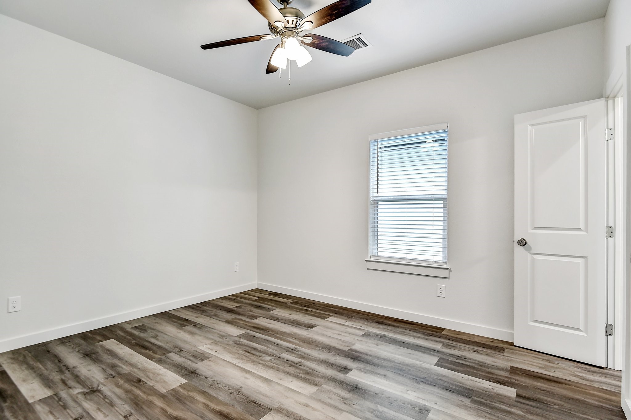 1103 S Montgomery Street Sherman TX 75090