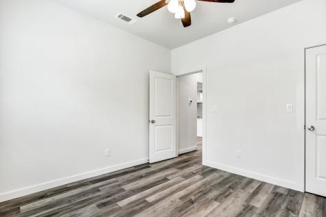 1103 S Montgomery Street Sherman TX 75090