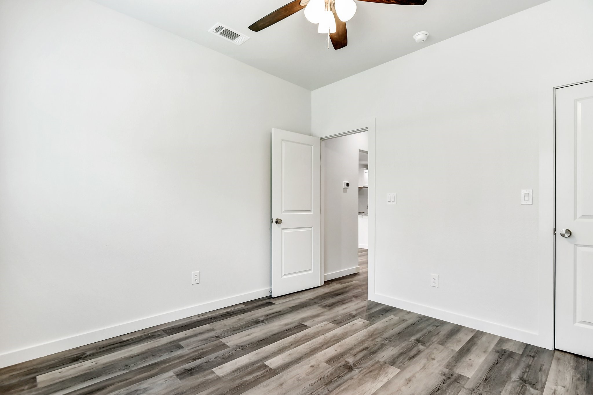 1103 S Montgomery Street Sherman TX 75090