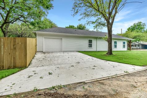 1103 S Montgomery Street Sherman TX 75090