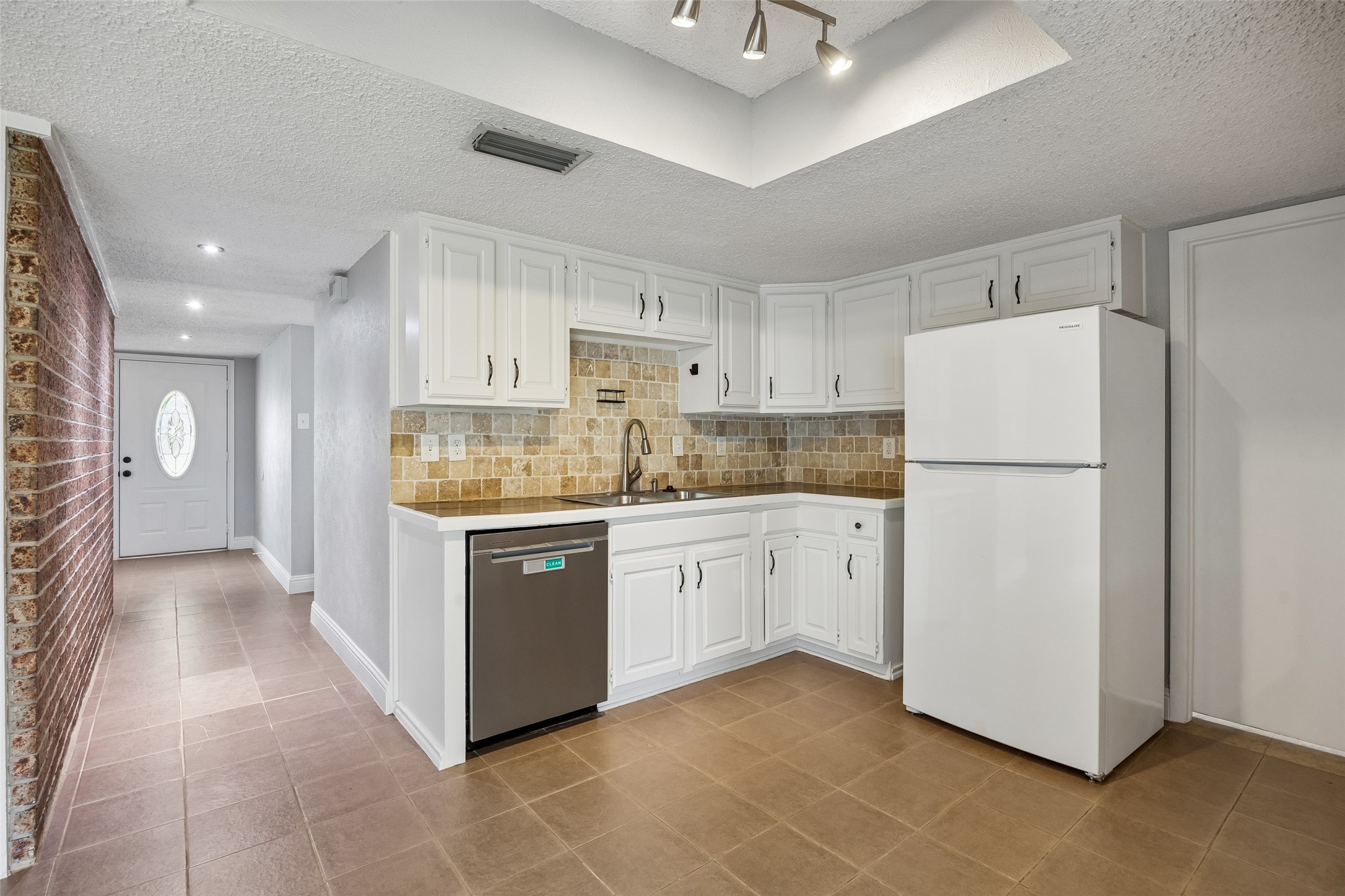 2910 Hazelwood Drive Garland TX 75044