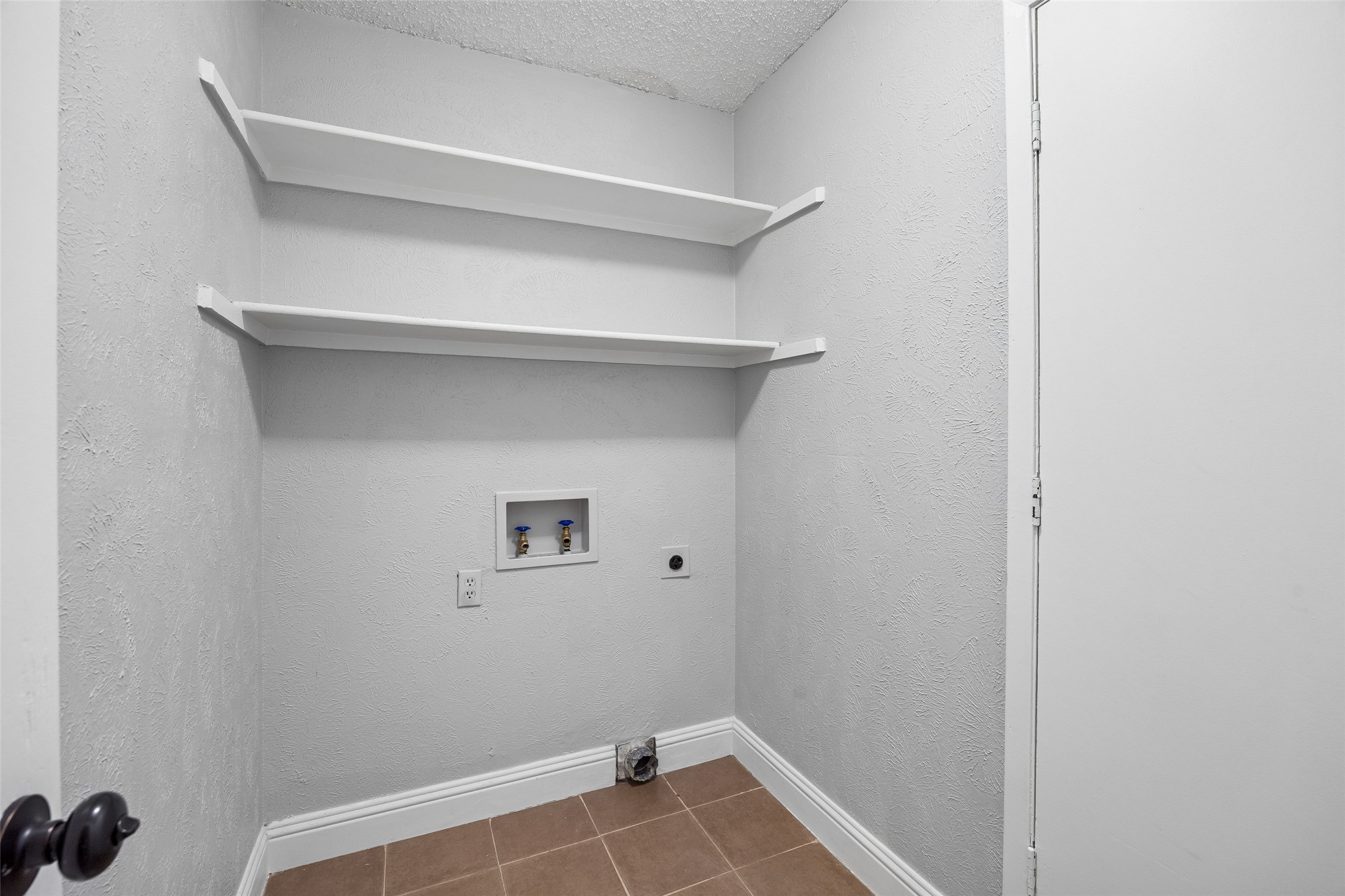 2910 Hazelwood Drive Garland TX 75044