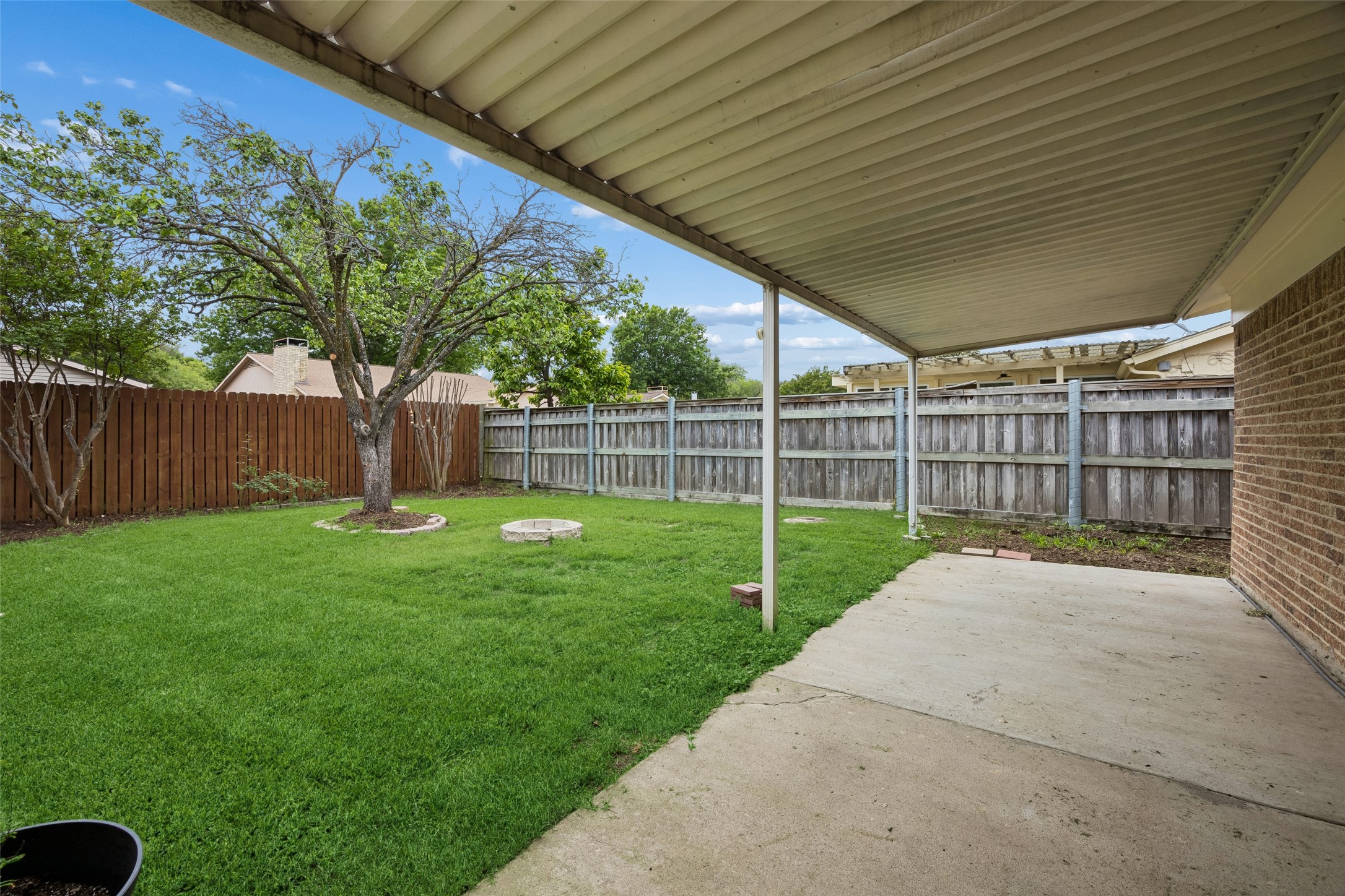 2910 Hazelwood Drive Garland TX 75044