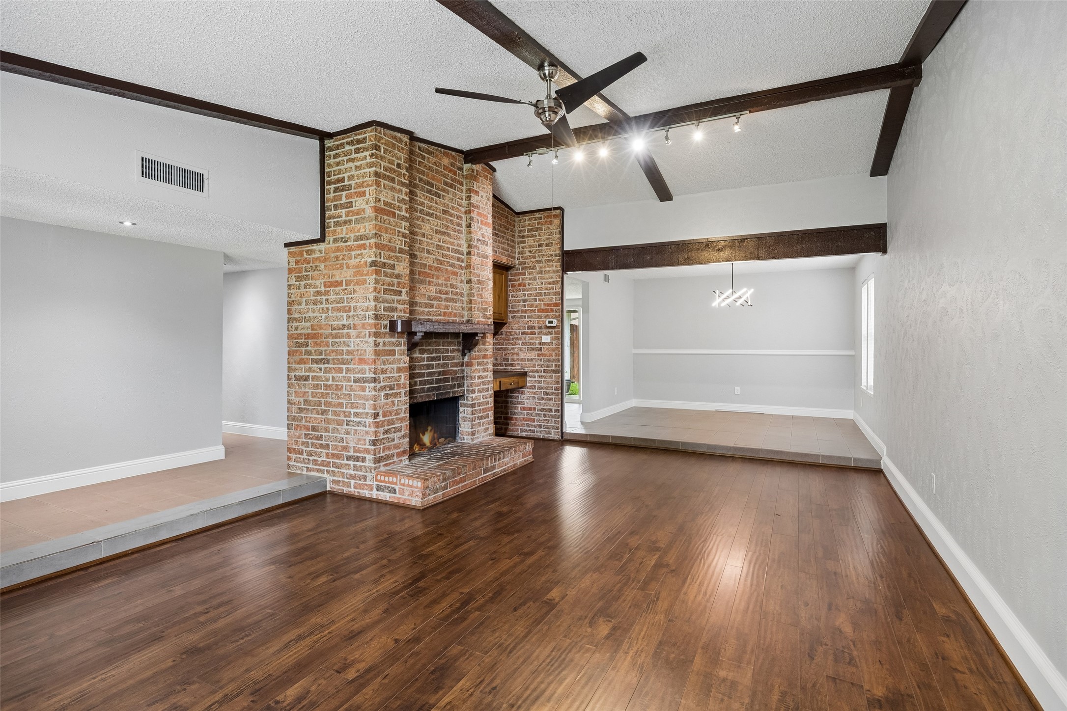 2910 Hazelwood Drive Garland TX 75044