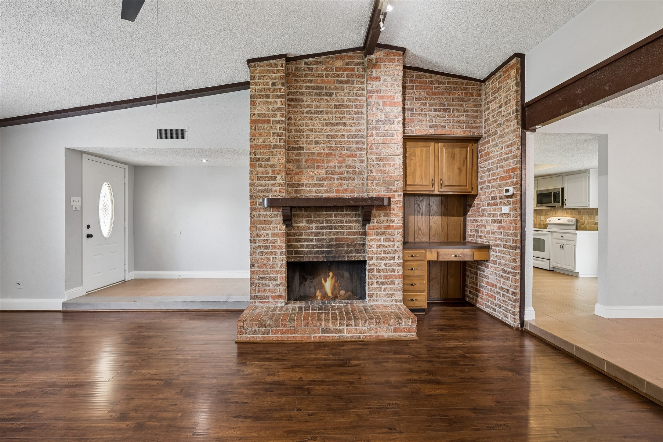 2910 Hazelwood Drive Garland TX 75044