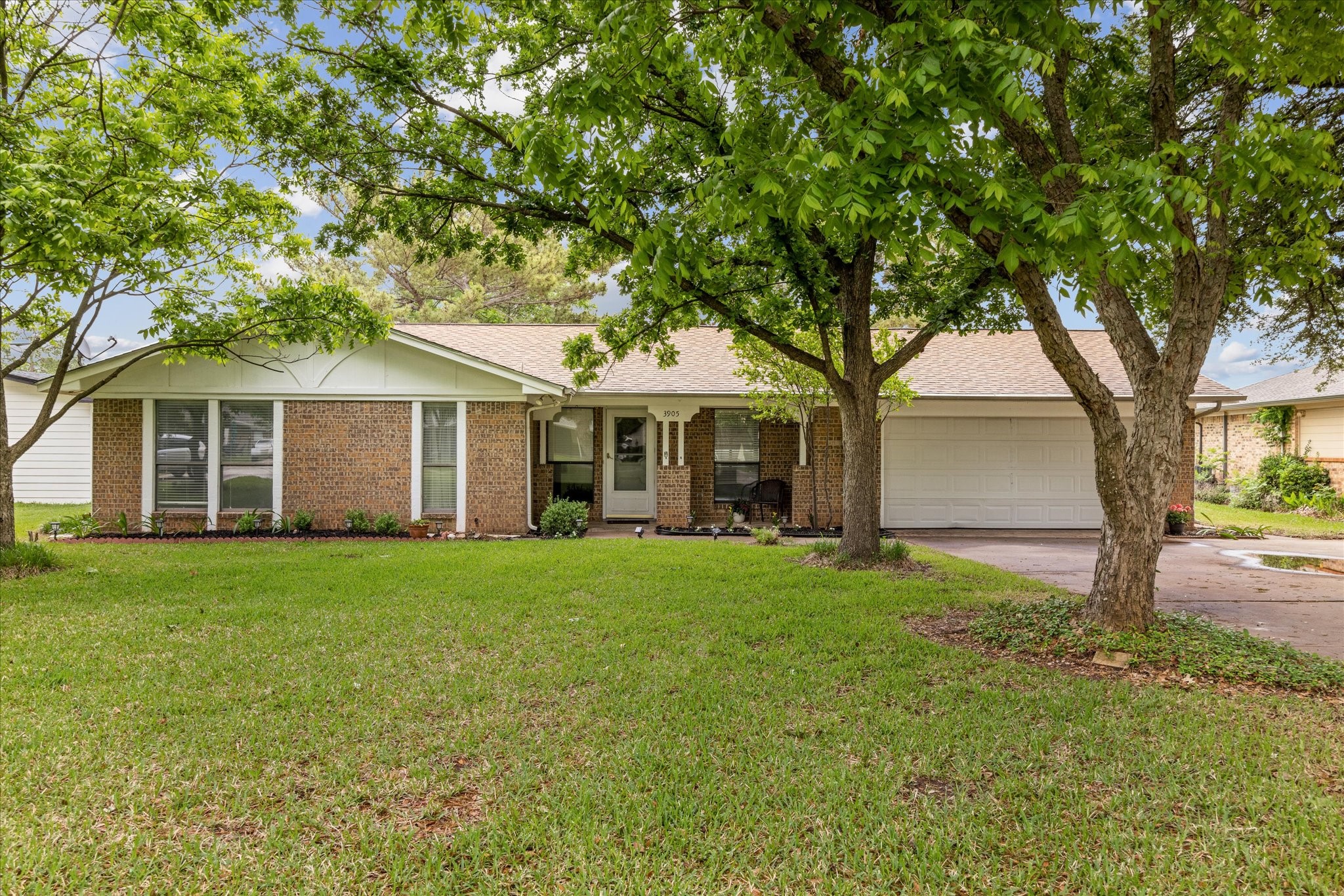 3905 Winding Way Granbury TX 76049