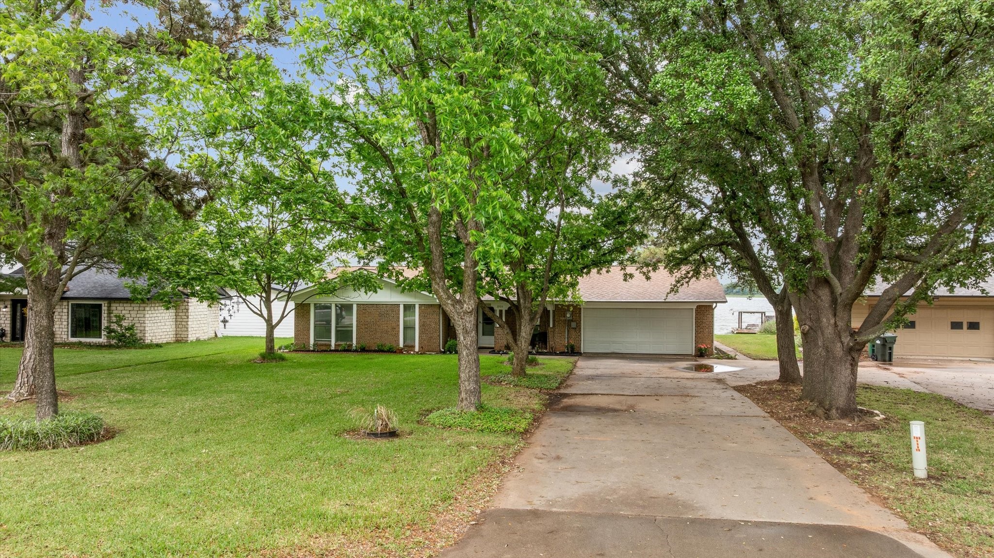 3905 Winding Way Granbury TX 76049