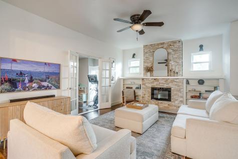 2912 S Jennings Avenue S Fort Worth TX 76110