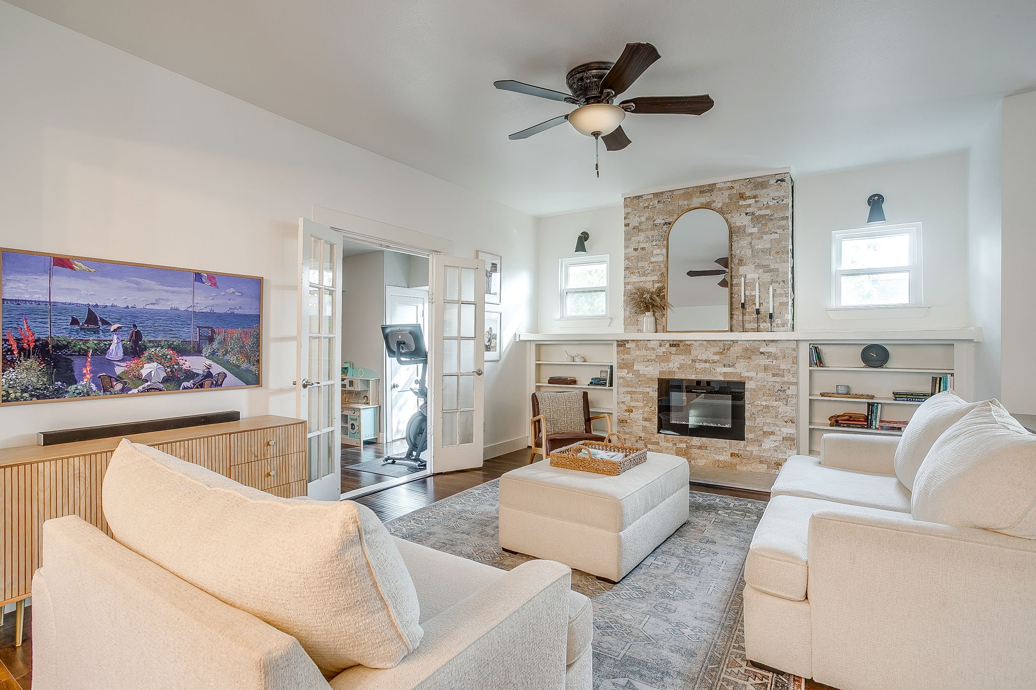 2912 S Jennings Avenue S Fort Worth TX 76110