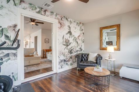 2912 S Jennings Avenue S Fort Worth TX 76110
