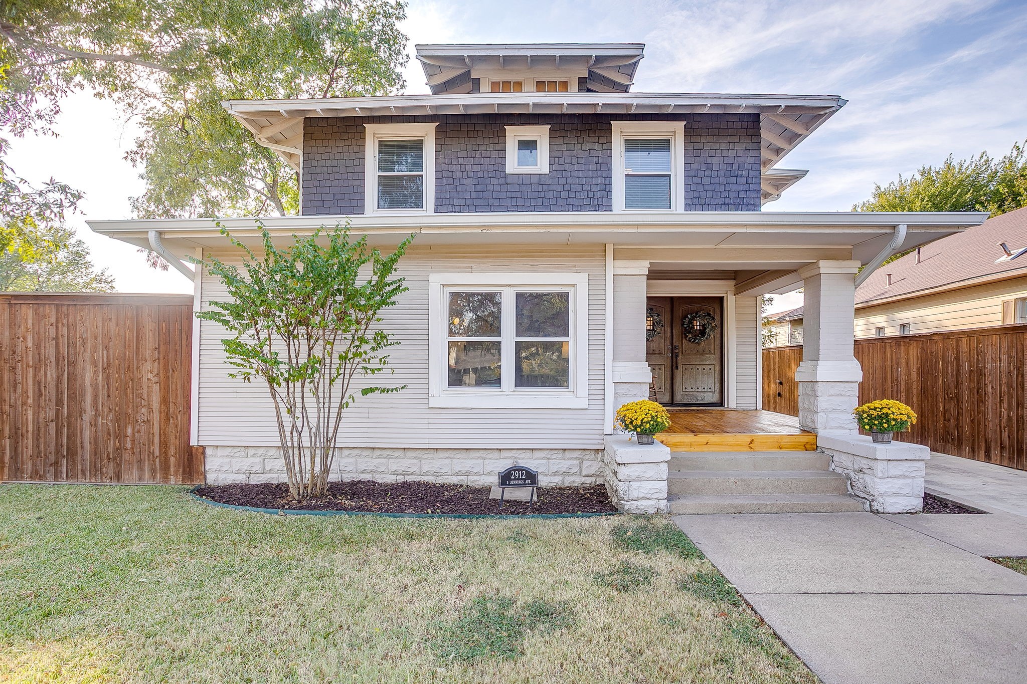 2912 S Jennings Avenue S Fort Worth TX 76110
