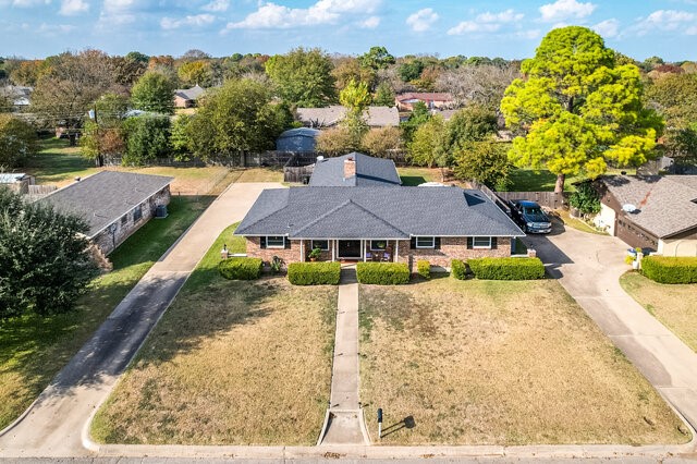 1208 Cindy Lane Cleburne TX 76033