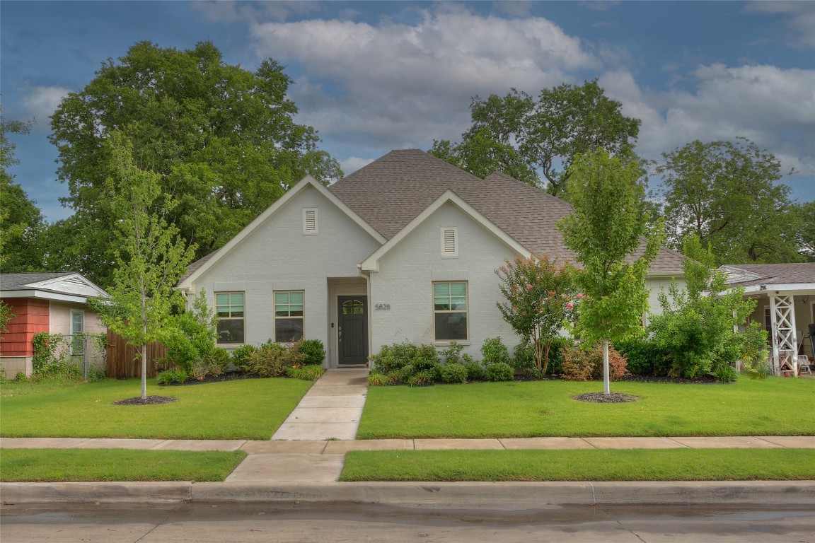 5828 Lyle Street Westworth Village TX 76114