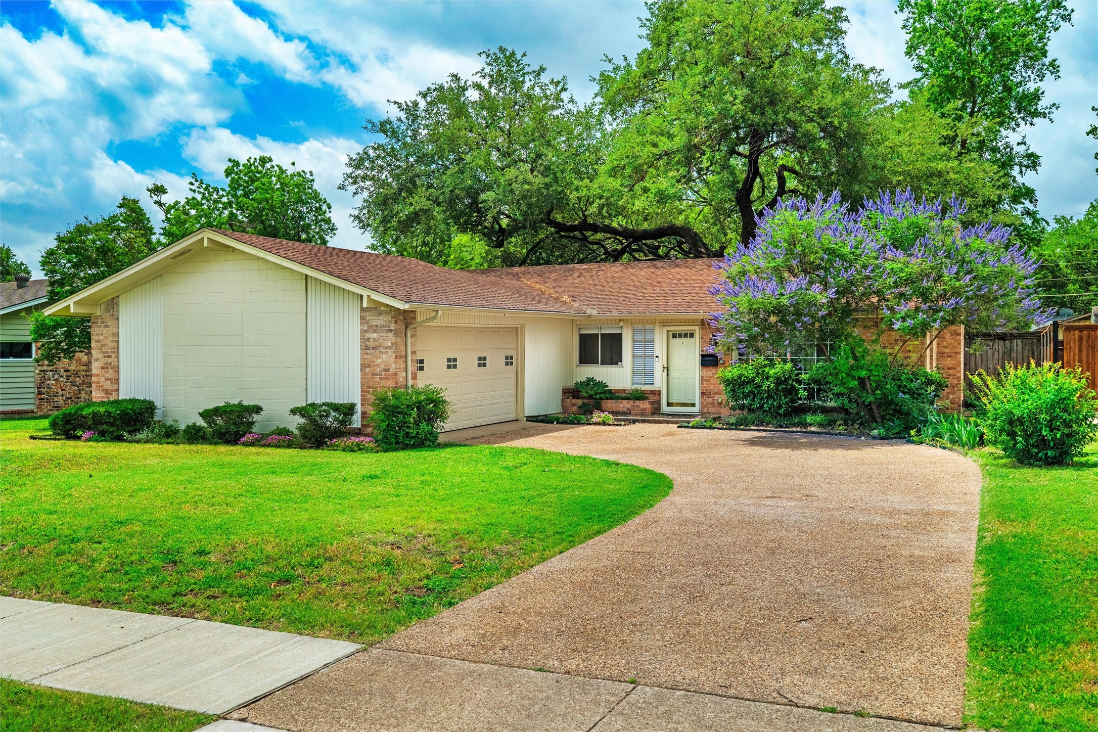 8114 Clear Springs Road Dallas TX 75240