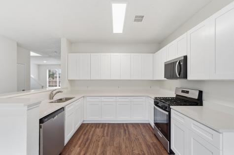 725 Parkford Lane Arlington TX 76001