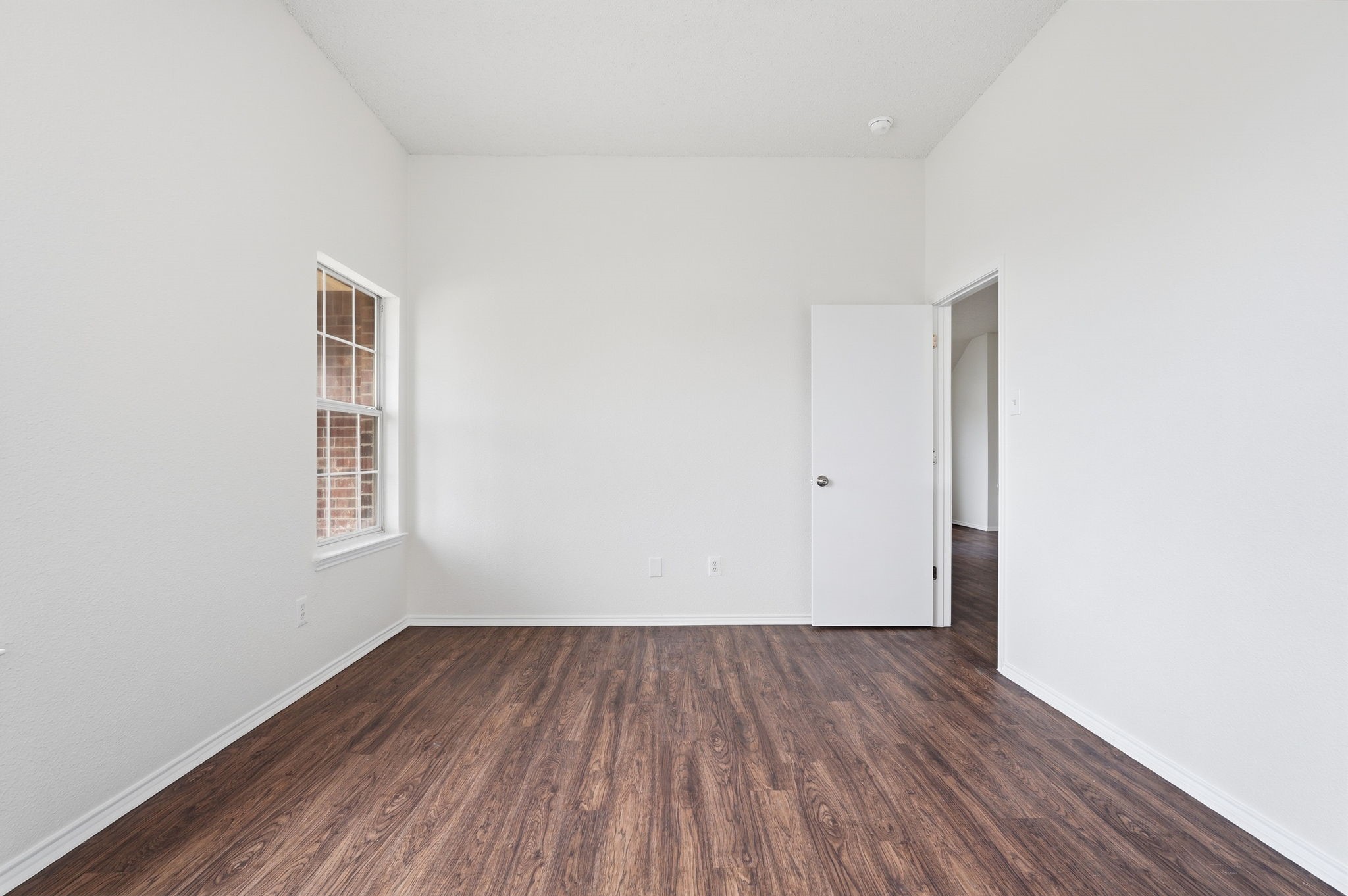 725 Parkford Lane Arlington TX 76001