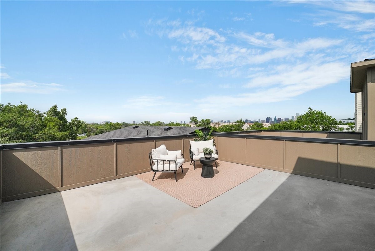 1825 Pollard Street Dallas TX 75208