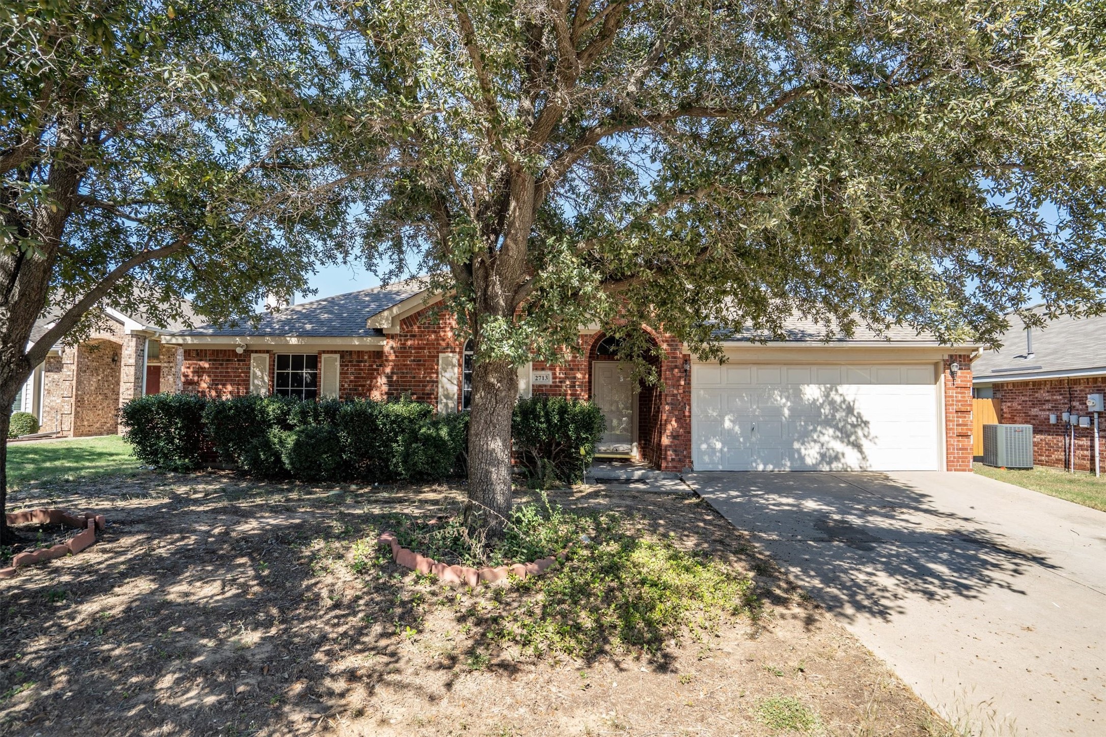 2713 Hilcroft Avenue Denton TX 76210