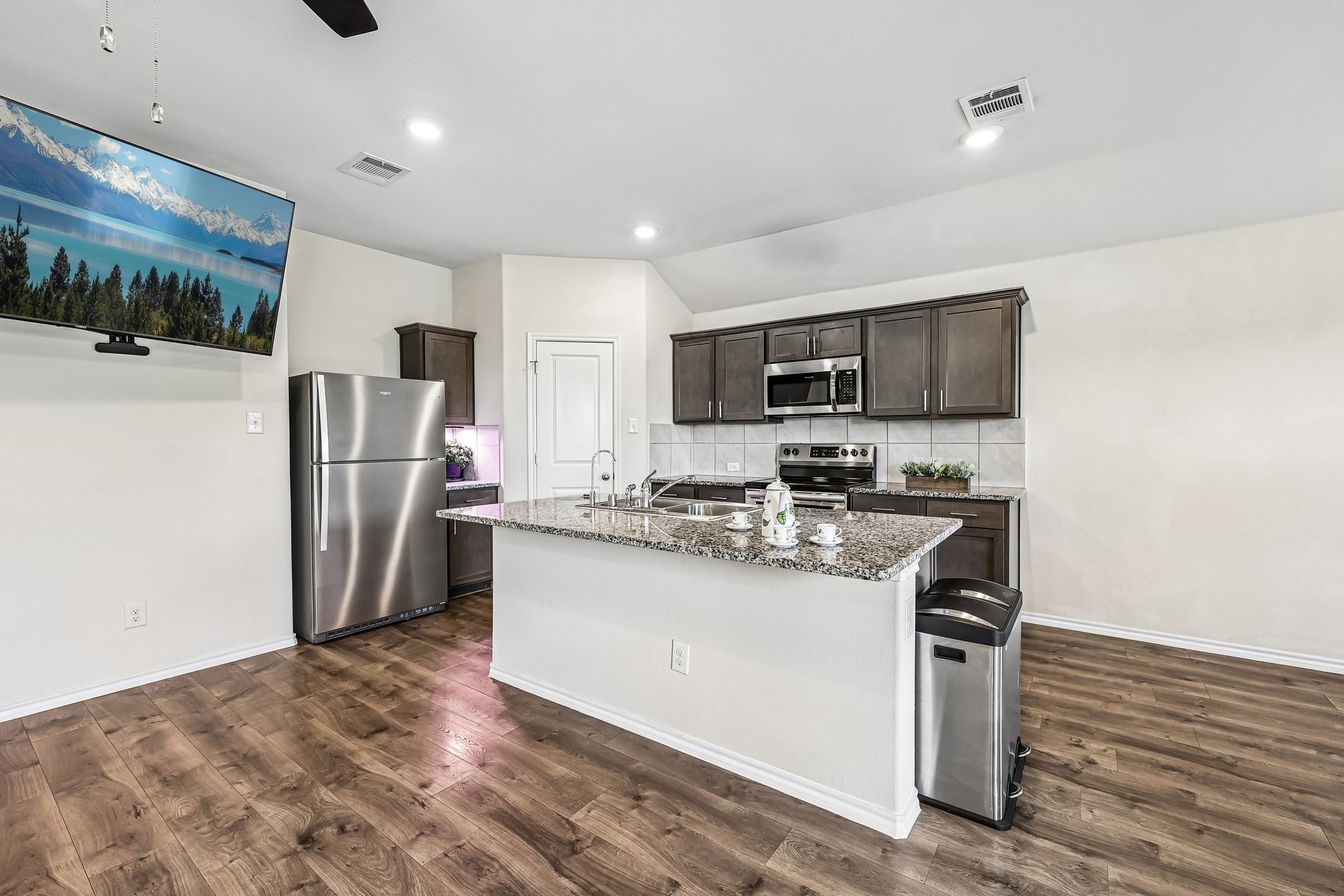 904 Alton Drive Aubrey TX 76227
