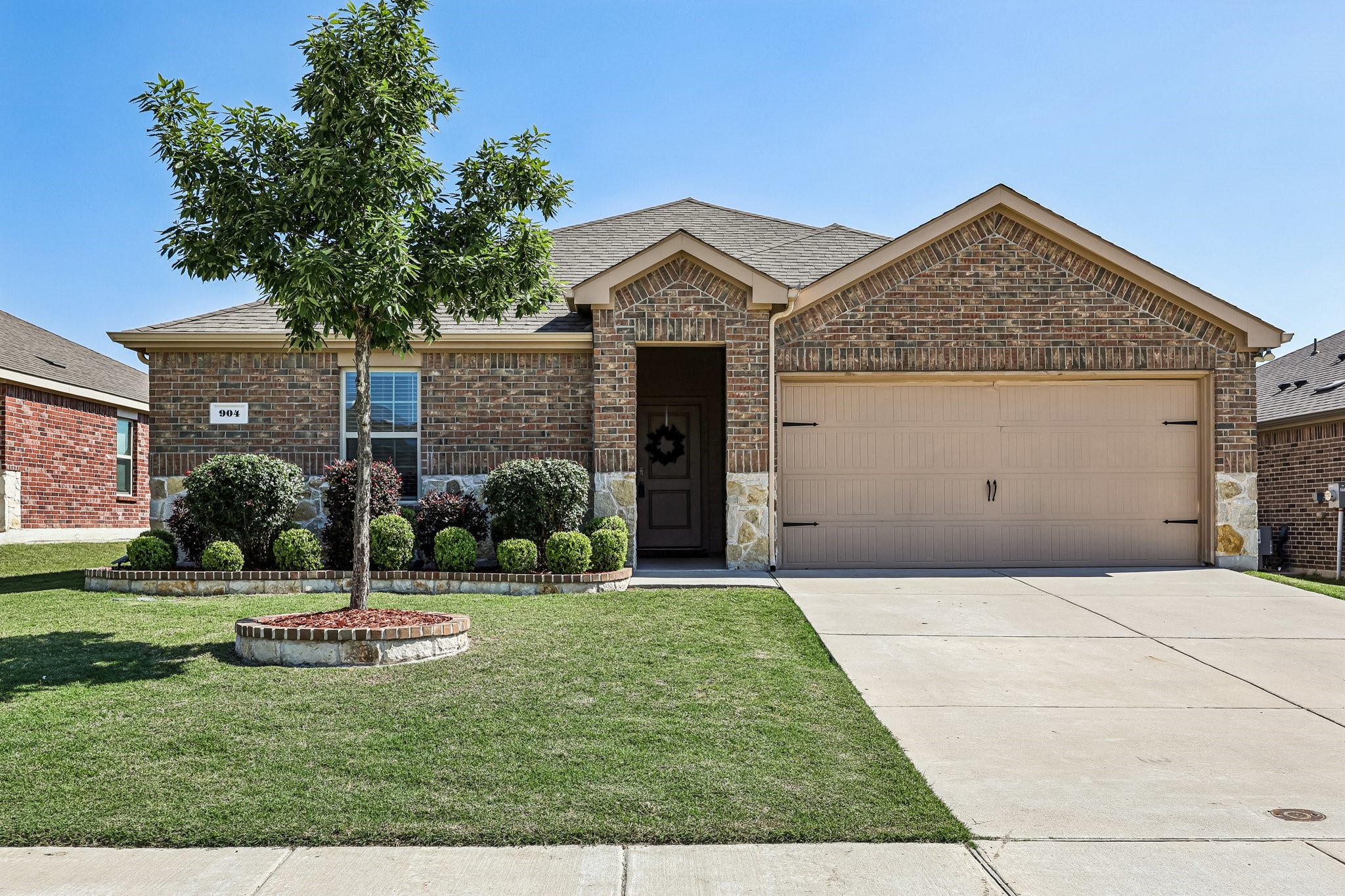 904 Alton Drive Aubrey TX 76227