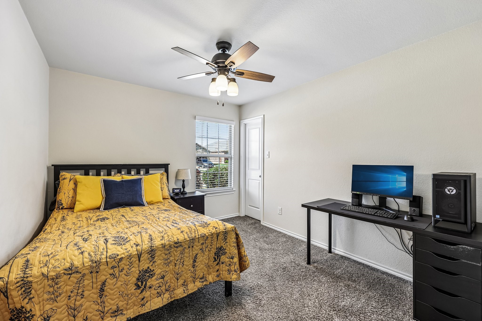 904 Alton Drive Aubrey TX 76227