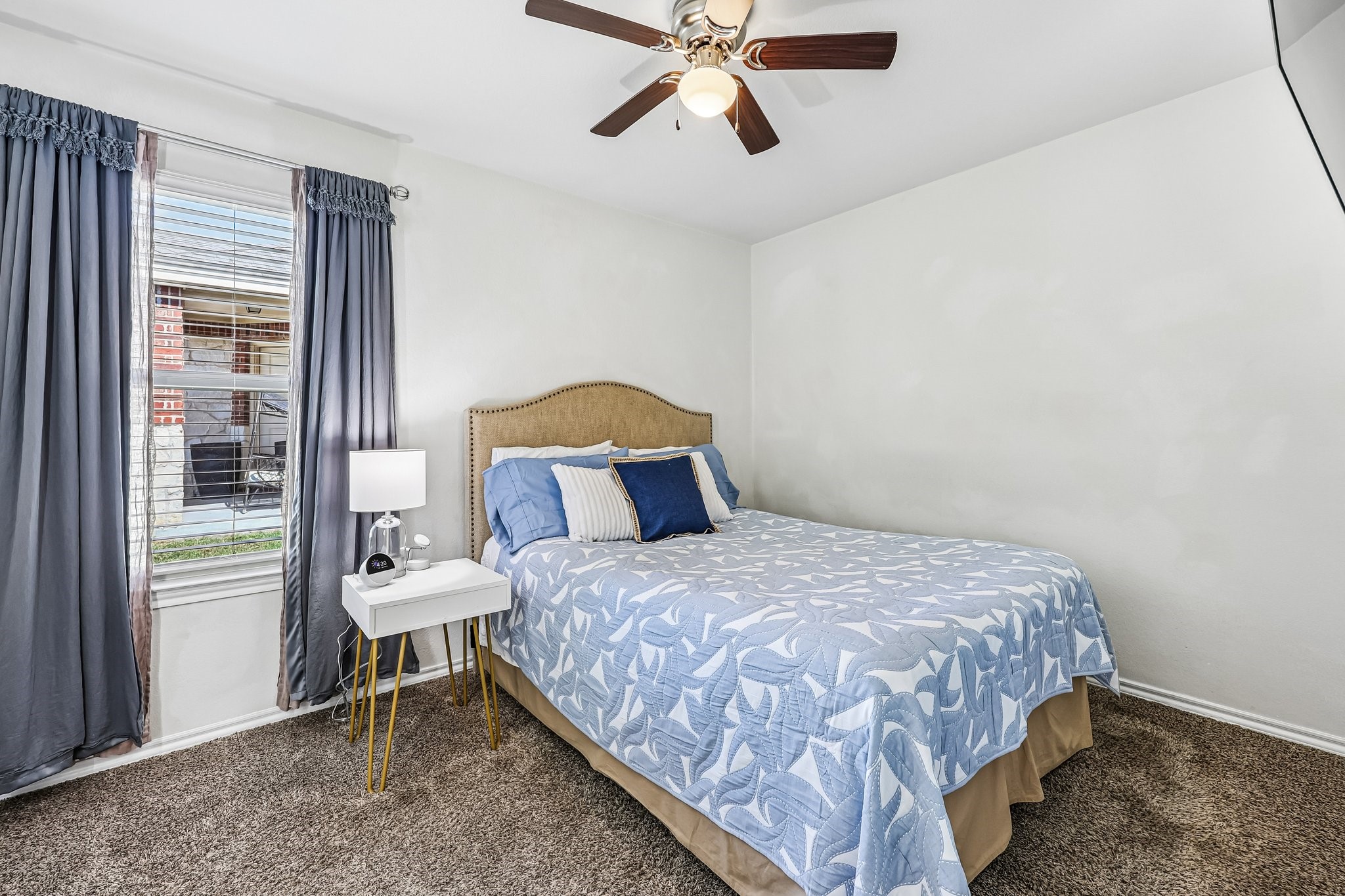 904 Alton Drive Aubrey TX 76227